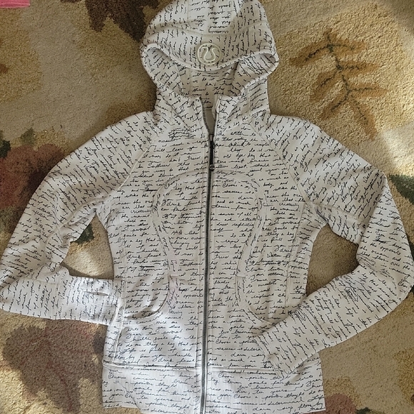 Lululemon Scuba Hoodie II Manifesto Script Ghost Black / Ghost - Picture 7 of 12